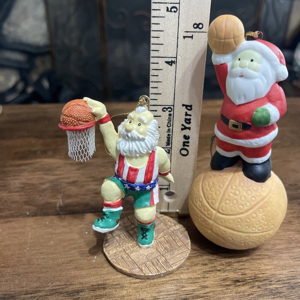 3 Santa Claus Christmas Ornaments, Sports Themed Basketball, Football Read‎ - Picture 10 of 11